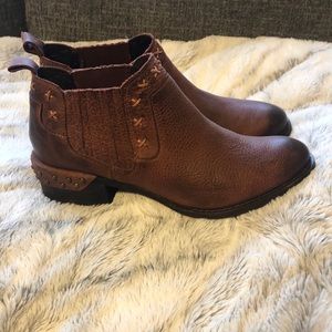 Women’s Leather Boots Size 8.5